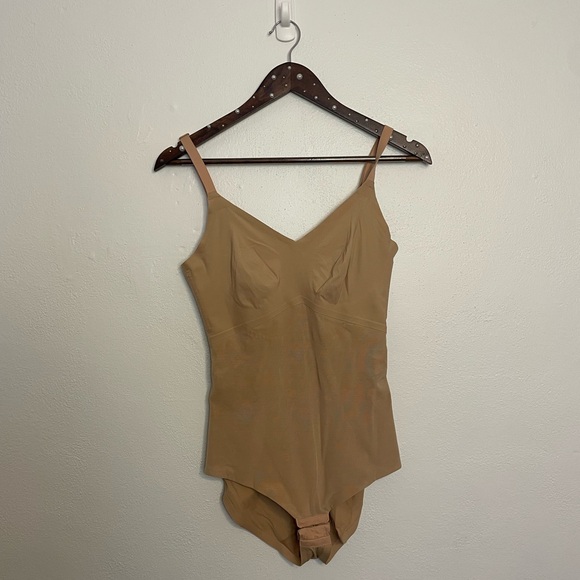 Honeylove Cami Bodysuit Nude Shapewear Women’s Small - Picture 5 of 7